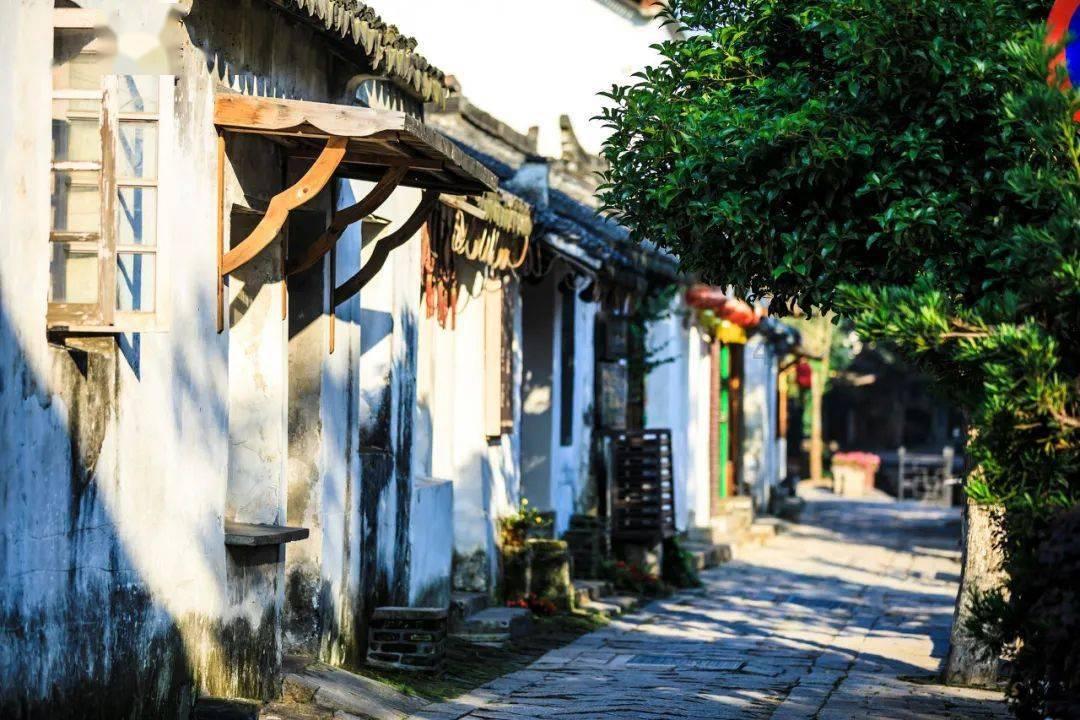 记者：广州队与球员达成协议获准入，这是目前各俱乐部通用操作